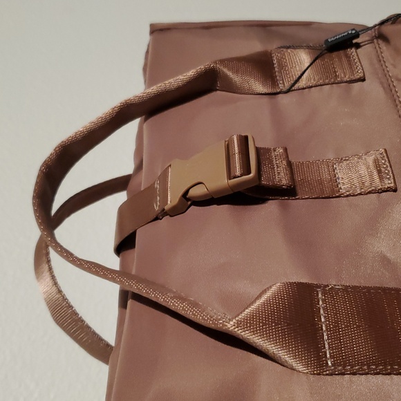 307◼️BEARPAW BACKPACK - Picture 3 of 8